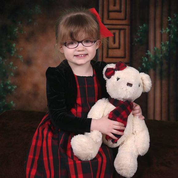 Meet your Posher, Michelle - Picture 1 of 1